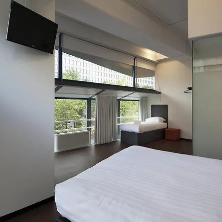 Easyhotel Centre Готель 2*